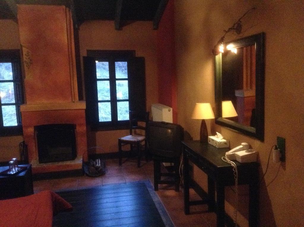 Hotel Astrovolia Kalambaka Habitación foto